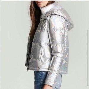 NWT Forever21 Silver Metallic Holographic Puffer Outerwear Jacket, Size Small